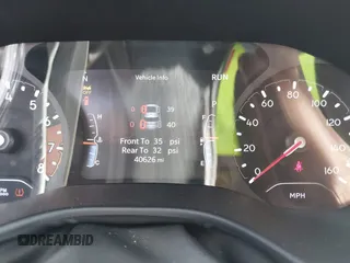 2024 Jeep Compass Latitude с VIN 3C4NJDBN4RT111850, выставлен на аукционе IAAI как лот 42771963 с пробегом 40 626 миль миль и . История ставок и продаж доступна на DreamBid. Изображение 7.