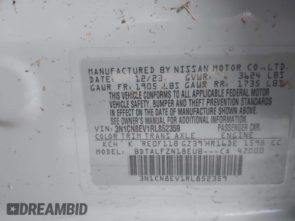 2024 Nissan Versa SV z VIN 3N1CN8EV1RL852359, wystawiony jako IAAI lot #41964102 z przebiegiem 17 837 mil mil oraz . Historia ofert i sprzedaży dostępna na DreamBid. Obrazek 9.
