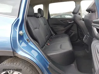 2019 Subaru Forester Touring with VIN JF2SKAWC7KH489948, listed as a IAAI auction lot 41820223 with 72,554 mi miles. Bid and sale history available at carsss.com. Image 8.