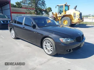 2008 BMW 7 Series 750Li with VIN WBAHN835X8DT86650, listed as a IAAI auction lot 41675186 with 111,115 mi miles and . Bid and sale history available at carsss.com. Image 1.
