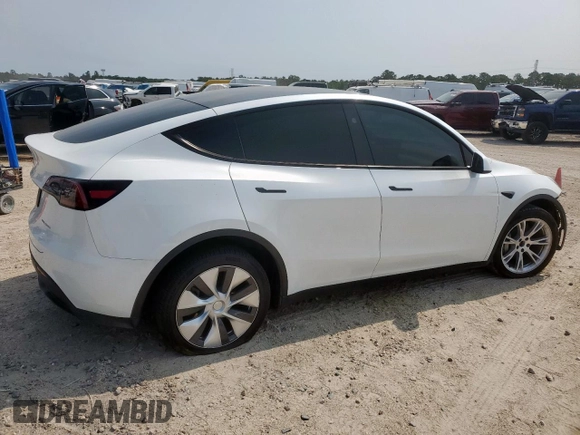 2024 Tesla Model Y Long Range с VIN 7SAYGDEE5RA261374, выставлен на аукционе Copart как лот 57666185 с пробегом 30 174 миль миль и Списание • Salvage title. История ставок и продаж доступна на DreamBid. Изображение 3.