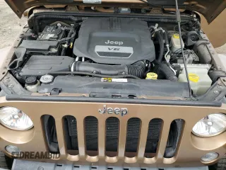2015 Jeep Wrangler Unlimited Sahara z VIN 1C4BJWEG5FL645846, wystawiony jako Copart lot #53326855 z przebiegiem 122 510 mil mil oraz Szkoda całkowita • Salvage title. Historia ofert i sprzedaży dostępna na DreamBid. Obrazek 14.