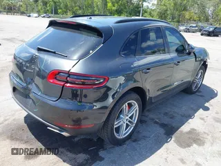 2018 Porsche Macan with VIN WP1AA2A53JLB00969, listed as a IAAI auction lot 42123476 with 46,765 mi miles and . Bid and sale history available at DreamBid. Image 4.