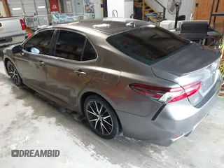 2021 Toyota Camry SE Nightshade with VIN 4T1G11AK9MU407567, listed as a IAAI auction lot 41998316 with 81,801 mi miles and . Bid and sale history available at DreamBid. Image 3.