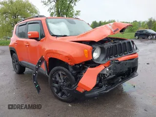 2017 Jeep Renegade Latitude z VIN ZACCJBBBXHPF81906, wystawiony jako IAAI lot #42316012 z przebiegiem 74 755 mil mil oraz . Historia ofert i sprzedaży dostępna na DreamBid. Obrazek 1.