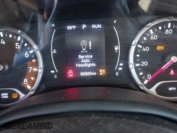 2020 Jeep Renegade Latitude with VIN ZACNJBBB8LPL33152, listed as a IAAI auction lot 41464373 with 92,925 mi miles and . Bid and sale history available at DreamBid. Image 16.