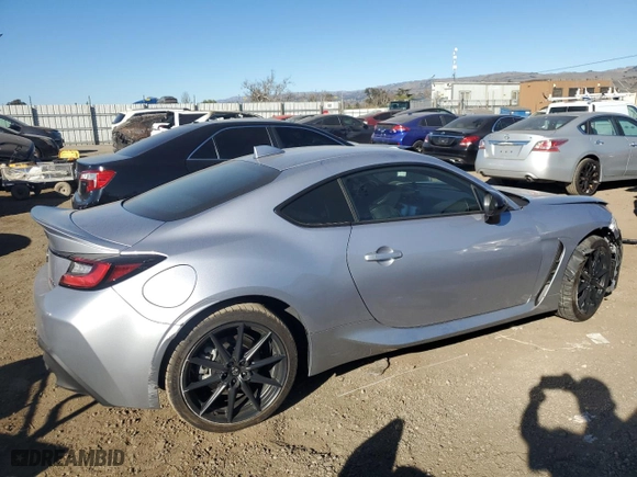 2023 Toyota GR86 Premium with VIN JF1ZNBE18P9750649, listed as a Copart auction lot 41982845 with 11,071 mi miles and Salvage Title. Bid and sale history available at carsss.com. Image 3.