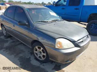 2005 Kia Rio with VIN KNADC125356379472, listed as a IAAI auction lot 41685248 with 175,338 mi miles. Bid and sale history available at carsss.com. Image 1.