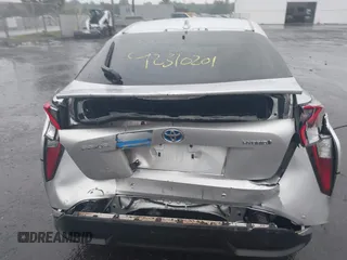 2017 Toyota Prius Two with VIN JTDKARFU4H3043433, listed as a IAAI auction lot 42310201 with 50,715 mi miles and . Bid and sale history available at DreamBid. Image 16.