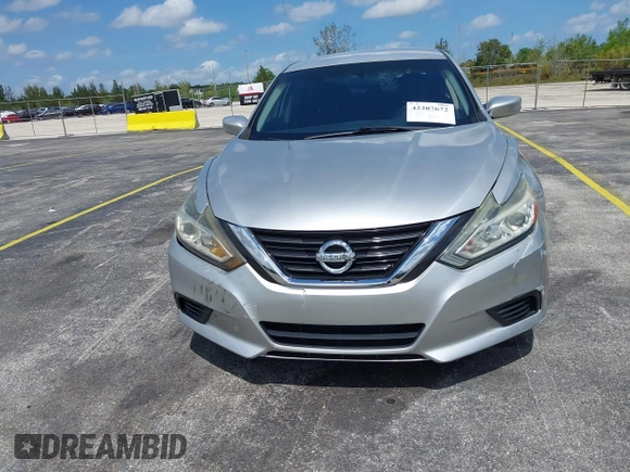 2016 Nissan Altima 2.5 S with VIN 1N4AL3AP1GN320391, listed as a IAAI auction lot 42207672 with 129,754 mi miles. Bid and sale history available at carsss.com. Image 6.