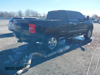 2015 GMC Sierra 2500HD available WiFi Denali with VIN 1GT120E86FF567722, listed as a IAAI auction lot 41603473 with 176,312 mi miles. Bid and sale history available at carsss.com. Image 4.