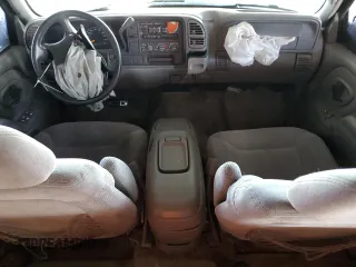 1997 Chevrolet Suburban with VIN 3GNEC16RXVG178307, listed as a Copart auction lot 48878935 with 179,717 mi miles and Salvage Title. Bid and sale history available at carsss.com. Image 8.