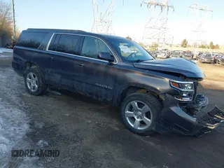 2016 Chevrolet Suburban LS with VIN 1GNSKGKC6GR412651, listed as a IAAI auction lot 41450964 with 114,833 mi miles. Bid and sale history available at carsss.com. Image 1.