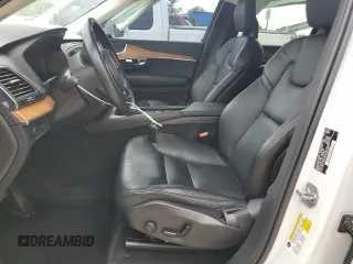 2021 Volvo XC90 Momentum with VIN YV4A22PK7M1700144, listed as a Copart auction lot 64544455 with 57,941 mi miles and Salvage title. Bid and sale history available at DreamBid. Image 7.