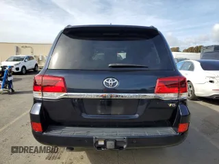 2016 Toyota Land Cruiser z VIN JTMCY7AJ1G4042914, wystawiony jako Copart lot #45317325 z przebiegiem 61 530 mil mil oraz Nie do naprawy • Non repairable. Historia ofert i sprzedaży dostępna na DreamBid. Obrazek 6.