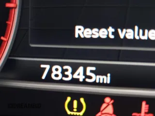 2018 Audi Q5 Premium Plus z VIN WA1BNAFY2J2151497, wystawiony jako IAAI lot #41688418 z przebiegiem 78 345 mil mil oraz . Historia ofert i sprzedaży dostępna na DreamBid. Obrazek 16.