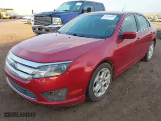 2011 Ford Fusion SE with VIN 3FAHP0HA5BR222683, listed as a IAAI auction lot 41963000 with 235,586 mi miles. Bid and sale history available at carsss.com. Image 2.