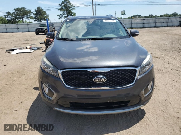 2016 Kia Sorento EX with VIN 5XYPH4A58GG117774, listed as a Copart auction lot 58323205 with 111,712 mi miles and Salvage title. Bid and sale history available at DreamBid. Image 5.