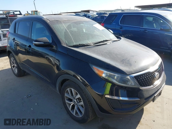 2014 Kia Sportage LX with VIN KNDPB3AC1E7656967, listed as a IAAI auction lot 41762343 with 139,040 mi miles and . Bid and sale history available at carsss.com. Image 1.