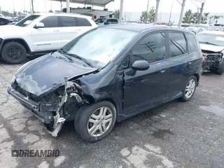2008 Honda Fit Sport with VIN JHMGD386X8S063067, listed as a IAAI auction lot 41798520 with 282,302 mi miles. Bid and sale history available at carsss.com. Image 18.