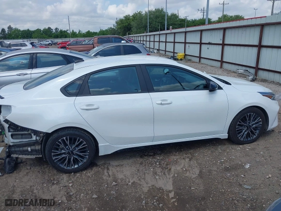 2023 Kia Forte GT-Line with VIN 3KPF54AD1PE676804, listed as a IAAI auction lot 42053769 with 44,352 mi miles. Bid and sale history available at carsss.com. Image 14.