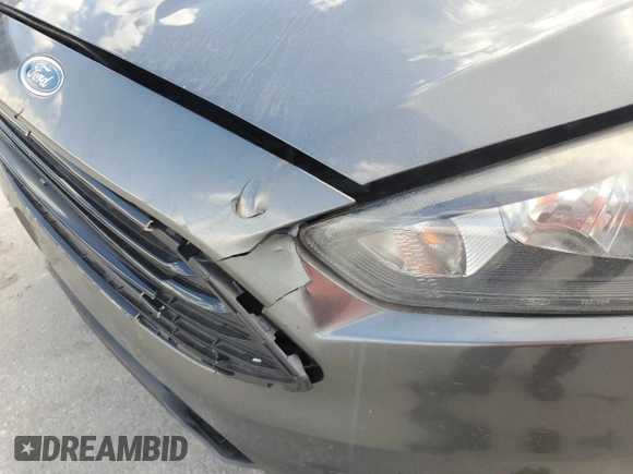2017 Ford Focus SE with VIN 1FADP3FE2HL346276, listed as a Copart auction lot 60370865 with 120,403 mi miles and Clean title. Bid and sale history available at DreamBid. Image 9.