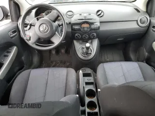 2011 Mazda 2 Touring z VIN JM1DE1HY2B0114734, wystawiony jako Copart lot #86430934 z przebiegiem 123 265 mil mil oraz Czysty tytuł • Clean title. Historia ofert i sprzedaży dostępna na DreamBid. Obrazek 8.