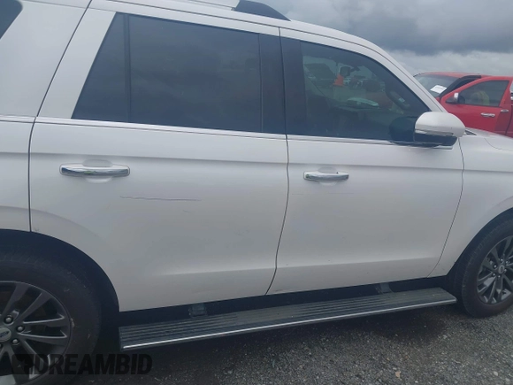 2019 Ford Expedition Limited z VIN 1FMJU1KT8KEA84883, wystawiony jako IAAI lot #42187759 z przebiegiem 85 744 mil mil oraz . Historia ofert i sprzedaży dostępna na DreamBid. Obrazek 17.