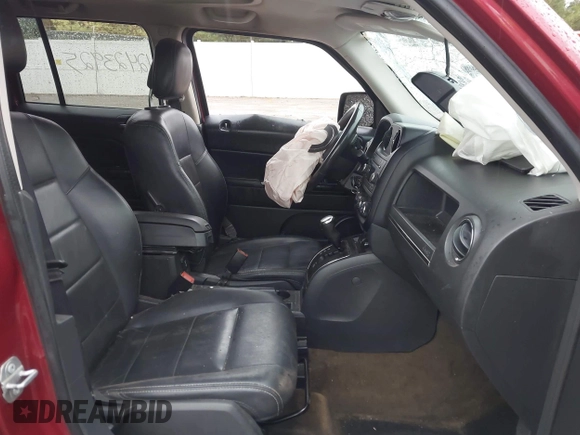 2016 Jeep Patriot Latitude with VIN 1C4NJRFB1GD655044, listed as a IAAI auction lot 42423925 with Not provided miles and . Bid and sale history available at DreamBid. Image 5.