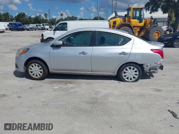 2019 Nissan Versa SV с VIN 3N1CN7AP9KL853119, выставлен на аукционе IAAI как лот 40735788 с пробегом 89 922 миль миль и . История ставок и продаж доступна на DreamBid. Изображение 14.