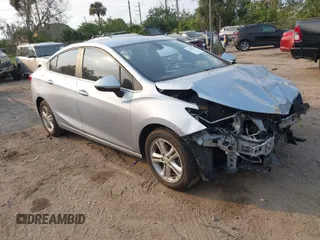 2017 Chevrolet Cruze LT with VIN 1G1BE5SM0H7217664, listed as a IAAI auction lot 41579175 with 89,469 mi miles and . Bid and sale history available at DreamBid. Image 1.
