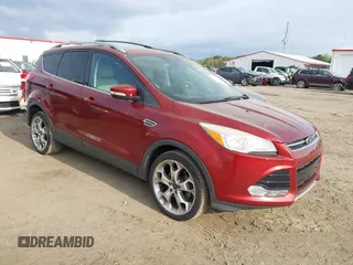 2014 Ford Escape Titanium with VIN 1FMCU0JX8EUA58883, listed as a IAAI auction lot 41941795 with 268,412 mi miles. Bid and sale history available at carsss.com. Image 1.