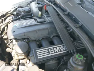 2010 BMW 3 Series 328i с VIN WBAPH5G57ANM70663, выставлен на аукционе IAAI как лот 42353616 с пробегом 90 267 миль миль и . История ставок и продаж доступна на DreamBid. Изображение 13.