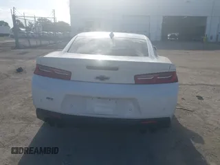 2016 Chevrolet Camaro 2SS z VIN 1G1FH1R77G0126514, wystawiony jako IAAI lot #42135491 z przebiegiem 89 841 mil mil oraz . Historia ofert i sprzedaży dostępna na DreamBid. Obrazek 17.