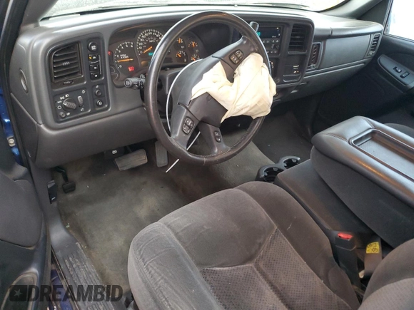 2003 Chevrolet Silverado 1500 LS with VIN 1GCEK14T03Z215548, listed as a Copart auction lot 85168284 with 139,787 mi miles and Salvage Title. Bid and sale history available at DreamBid. Image 8.
