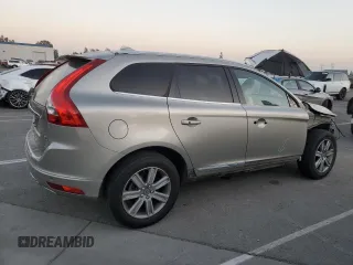 2016 Volvo XC60 T6 Drive-E z VIN YV449MDK4G2856889, wystawiony jako Copart lot #83114094 z przebiegiem 126 561 mil mil oraz Szkoda całkowita • Salvage title. Historia ofert i sprzedaży dostępna na DreamBid. Obrazek 3.