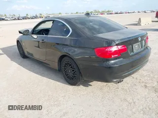 2013 BMW 3 Series 328i xDrive with VIN WBAKF3C56DJ385545, listed as a IAAI auction lot 40735031 with 156,826 mi miles. Bid and sale history available at carsss.com. Image 3.
