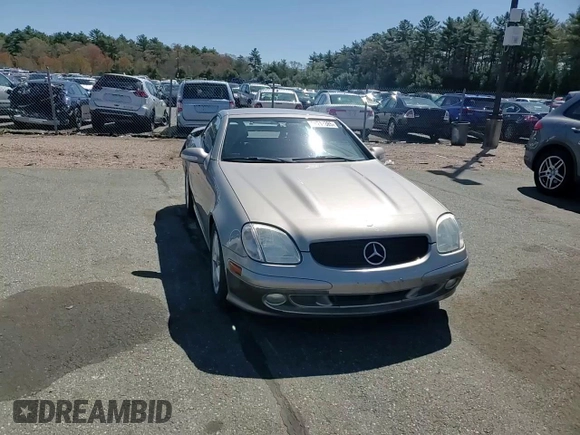 2003 Mercedes-Benz SLK 320 with VIN WDBKK65F33F286090, listed as a Copart auction lot 54711385 with 82,300 mi miles and Salvage title. Bid and sale history available at DreamBid. Image 13.