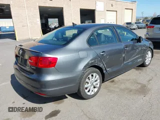 2011 Volkswagen Jetta SE с VIN 3VWDZ7AJ9BM395509, выставлен на аукционе IAAI как лот 41856879 с пробегом 126 169 миль миль и . История ставок и продаж доступна на DreamBid. Изображение 4.