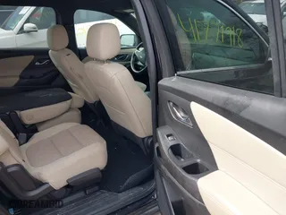 2022 Chevrolet Traverse LT Cloth with VIN 1GNEVGKW3NJ141333, listed as a IAAI auction lot 41771918 with 56,179 mi miles. Bid and sale history available at carsss.com. Image 8.