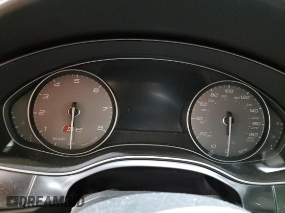 2018 Audi S6 Premium Plus z VIN WAUFFAFC3JN069671, wystawiony jako Copart lot #86125084 z przebiegiem Nie podano mil oraz Szkoda całkowita • Salvage title. Historia ofert i sprzedaży dostępna na DreamBid. Obrazek 9.