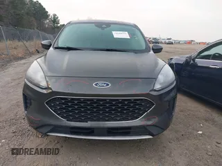 2020 Ford Escape SE с VIN 1FMCU9G62LUB56744, выставлен на аукционе IAAI как лот 41688910 с пробегом 34 999 миль миль и . История ставок и продаж доступна на DreamBid. Изображение 13.