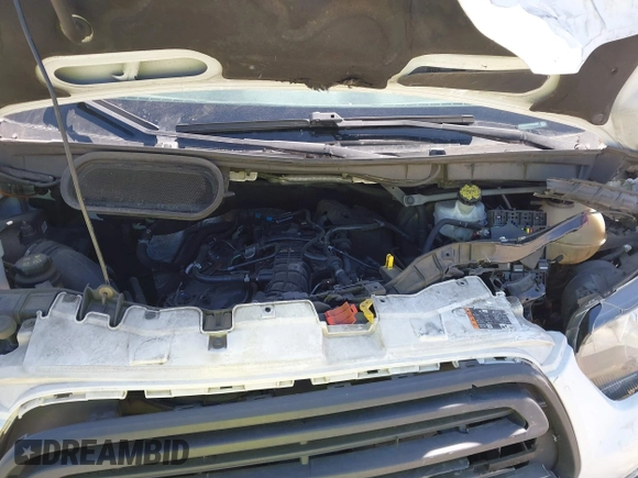 2018 Ford Transit Cargo with VIN 1FTBW3XGXJKB34600, listed as a IAAI auction lot 42017817 with 116,399 mi miles. Bid and sale history available at carsss.com. Image 10.