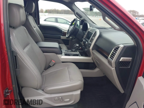 2016 Ford F-150 XLT with VIN 1FTFX1EG7GFA61712, listed as a IAAI auction lot 41956924 with 91,129 mi miles and . Bid and sale history available at carsss.com. Image 5.