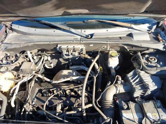 2007 Ford Escape XLS с VIN 1FMYU02Z87KA40260, выставлен на аукционе IAAI как лот 41588287 с пробегом 188 144 миль миль и . История ставок и продаж доступна на DreamBid. Изображение 10.