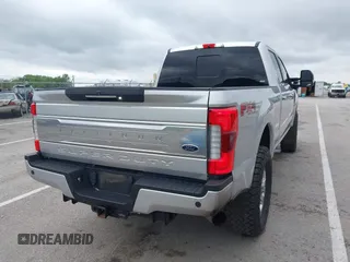 2017 Ford F-250 Lariat with VIN 1FT7W2BT0HED15184, listed as a IAAI auction lot 42133773 with 88,679 mi miles and . Bid and sale history available at DreamBid. Image 4.
