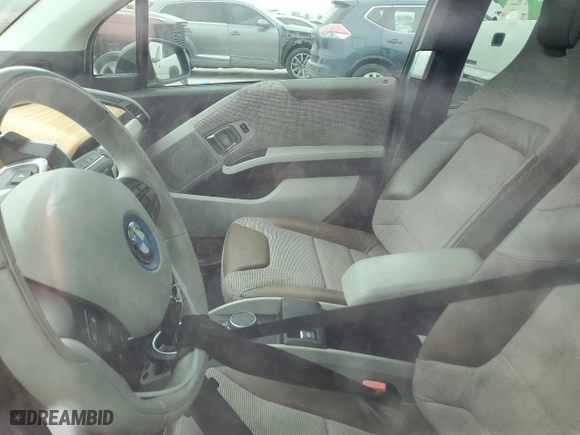 2018 BMW i3 with VIN WBY7Z2C56JVE61796, listed as a Copart auction lot 46865814 with 70,901 mi miles. Bid and sale history available at carsss.com. Image 7.