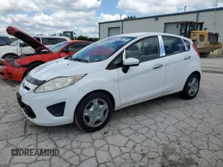 2013 Ford Fiesta S с VIN 3FADP4TJ0DM215363, выставлен на аукционе Copart как лот 58667305 с пробегом 109 298 миль миль и Чистый • Clean title. История ставок и продаж доступна на DreamBid. Изображение 1.