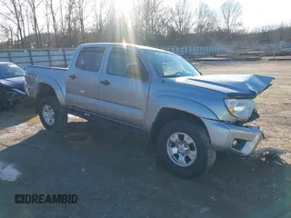 2014 Toyota Tacoma with VIN 3TMLU4EN5EM135783, listed as a IAAI auction lot 41520091 with 188,973 mi miles. Bid and sale history available at carsss.com. Image 1.