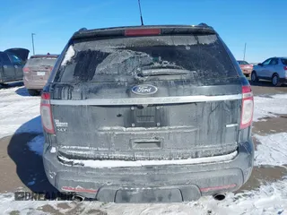 2013 Ford Explorer XLT with VIN 1FM5K8D89DGB39762, listed as a IAAI auction lot 41592588 with 144,666 mi miles and . Bid and sale history available at carsss.com. Image 16.